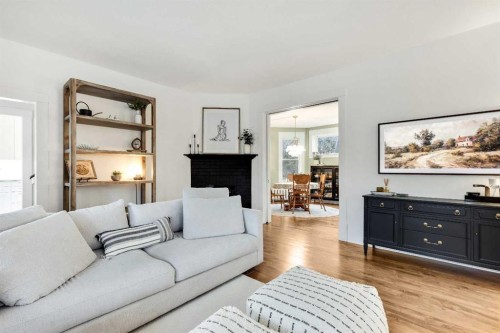 725 Macleod Trail Sw, High River, AB - Indoor Photo Showing Living Room