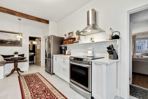 725 Macleod Trail Sw, High River, AB - Indoor Photo Showing Kitchen