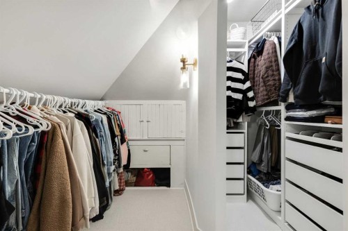 725 Macleod Trail Sw, High River, AB - Indoor With Storage