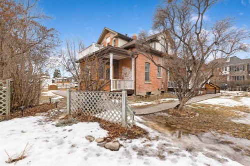 725 Macleod Trail Sw, High River, AB - Outdoor