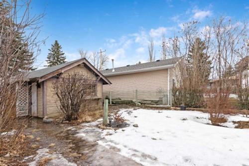 725 Macleod Trail Sw, High River, AB - Outdoor