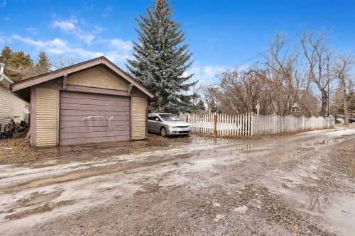 725 Macleod Trail Sw, High River, AB - Outdoor