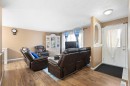 6124 Maddock Drive Ne, Calgary, AB  - Indoor 