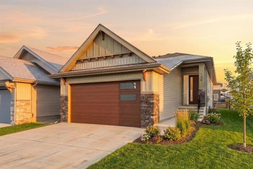 108 Quartz Crescent, Cochrane, AB - Outdoor