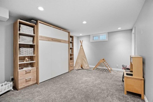 123 Sackville Drive Sw, Calgary, AB - Indoor