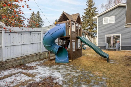 123 Sackville Drive Sw, Calgary, AB - Outdoor With Exterior