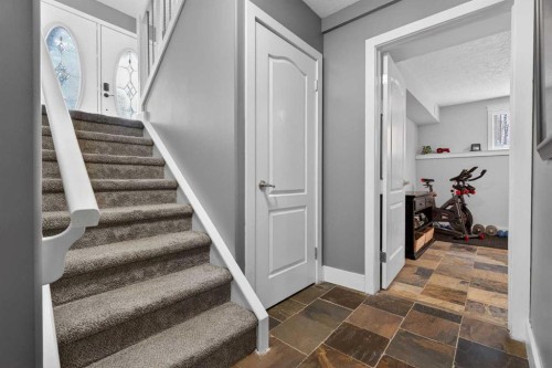 951 3Rd Street Sw, Diamond Valley, AB - Indoor Photo Showing Other Room