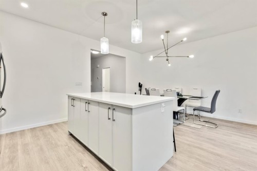 620 Copperstone Manor Se, Calgary, AB - Indoor Photo Showing Kitchen