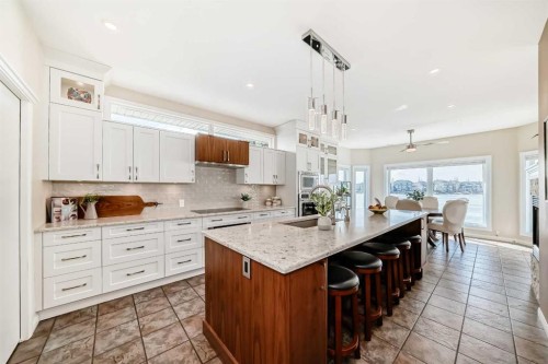 58 Chapala Crescent Se, Calgary, AB - Indoor Photo Showing Kitchen With Upgraded Kitchen