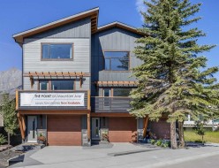 102-1413 Mountain Avenue  Canmore, AB T1W 1M3