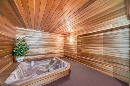 111 Oakside Road Sw, Calgary, AB - Indoor Photo Showing Other Room