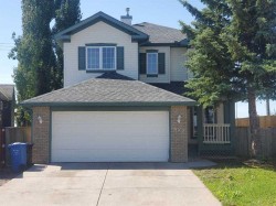 422 BridleCreek Green SW Calgary, AB T2Y 3P1