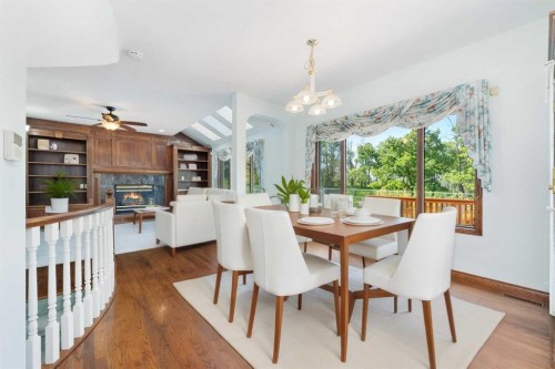 1600 Evergreen Hill Sw, Calgary, AB - Indoor Photo Showing Dining Room