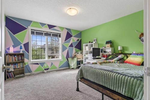 139 Elgin Terrace Se, Calgary, AB - Indoor Photo Showing Bedroom