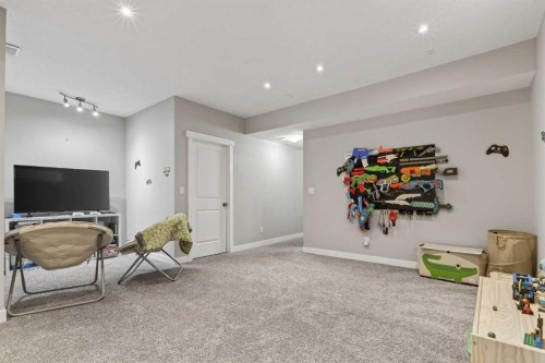 139 Elgin Terrace Se, Calgary, AB - Indoor Photo Showing Other Room