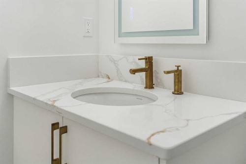 94 Cornerbrook Crescent Ne, Calgary, AB 