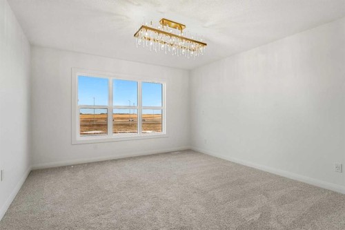 94 Cornerbrook Crescent Ne, Calgary, AB 