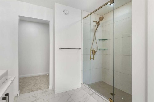 94 Cornerbrook Crescent Ne, Calgary, AB 