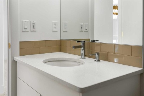 94 Cornerbrook Crescent Ne, Calgary, AB 