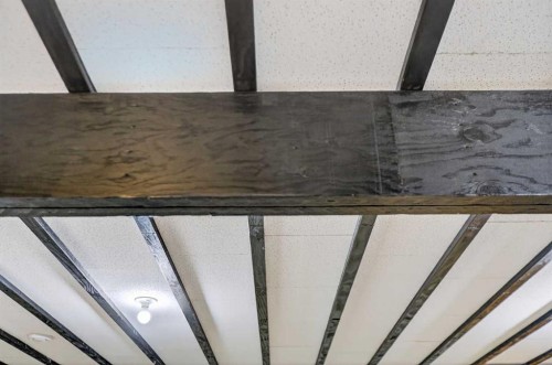 417 Frederick Avenue West, Standard, AB - Indoor Photo Showing Other Room