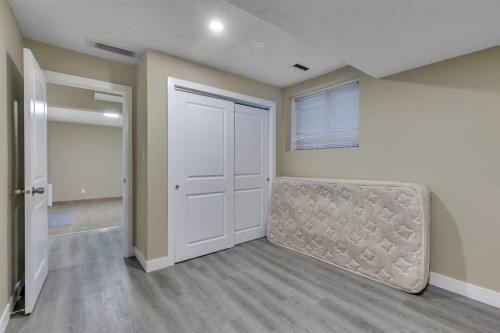 135 Panatella Close Nw, Calgary, AB - Indoor Photo Showing Other Room
