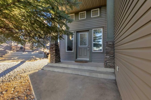 135 Panatella Close Nw, Calgary, AB - Outdoor