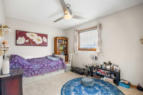 220 Edgeridge Gardens Nw, Calgary, AB 