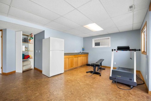 220 Edgeridge Gardens Nw, Calgary, AB 