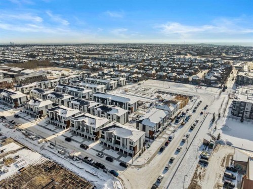 8341 8 Avenue Sw, Calgary, AB - Outdoor With View