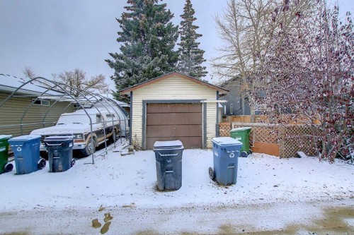 426 22 Avenue Ne, Calgary, AB - Outdoor