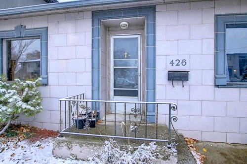 426 22 Avenue Ne, Calgary, AB - 