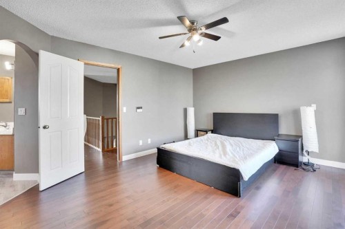 157 Riverview Park, Calgary, AB - Indoor Photo Showing Bedroom