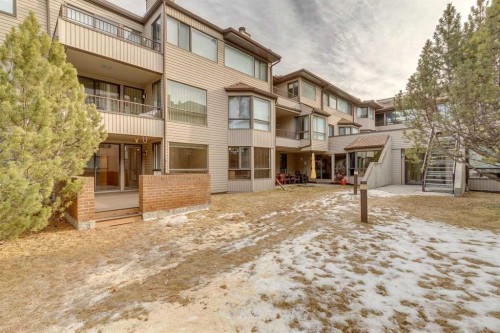 105-2425 90 Avenue Sw, Calgary, AB - Outdoor