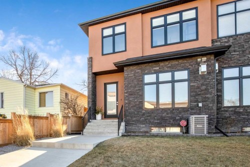 303 30 Avenue Ne, Calgary, AB - Outdoor