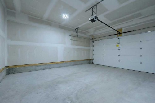250 Hotchkiss Common Se, Calgary, AB - Indoor Photo Showing Garage