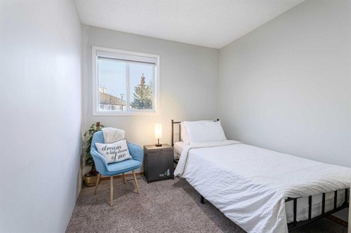 13 Mt. Aberdeen Manor Se, Calgary, AB - Indoor Photo Showing Bedroom