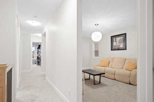 115 Mahogany Way Se, Calgary, AB - Indoor Photo Showing Other Room
