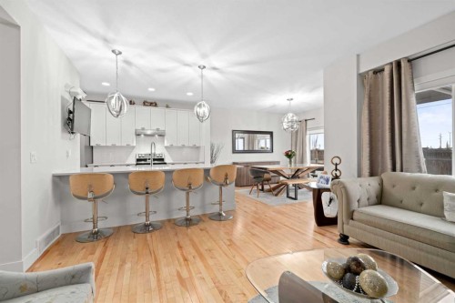 115 Mahogany Way Se, Calgary, AB - Indoor Photo Showing Living Room