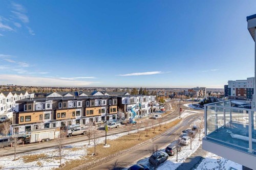 408-660 Shawnee Square Sw, Calgary, AB - Outdoor With View