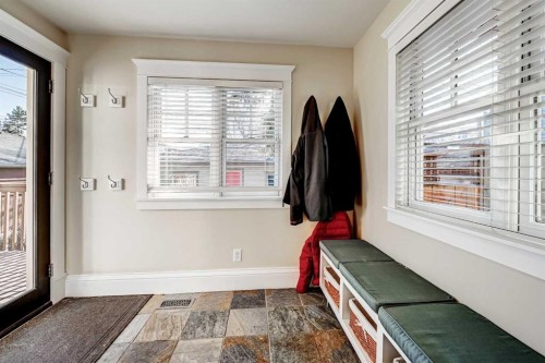 1707 Bowness Road Nw, Calgary, AB - Indoor Photo Showing Other Room
