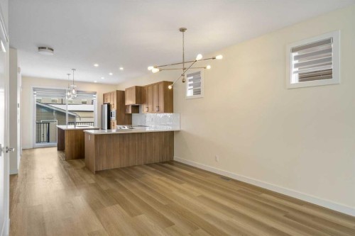 1308 South Point Parade Sw, Airdrie, AB - Indoor Photo Showing Kitchen