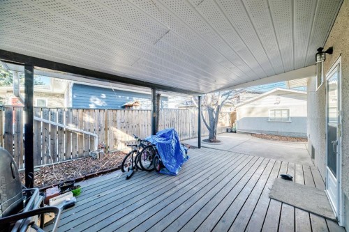 28 Winslow Crescent Sw, Calgary, AB - Outdoor With Deck Patio Veranda With Exterior