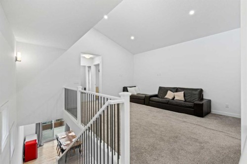 178 Sage Bluff Drive Nw, Calgary, AB - Indoor Photo Showing Other Room