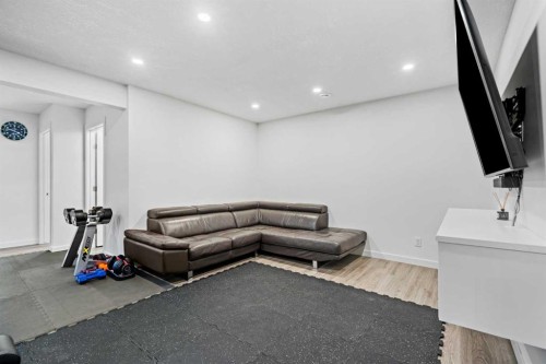 178 Sage Bluff Drive Nw, Calgary, AB - Indoor