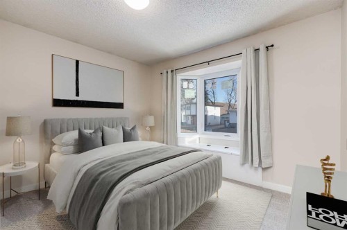 3394 Breton Close Nw, Calgary, AB - Indoor Photo Showing Bedroom