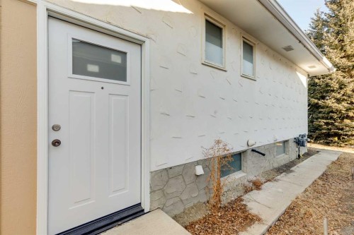 3394 Breton Close Nw, Calgary, AB - Outdoor With Exterior