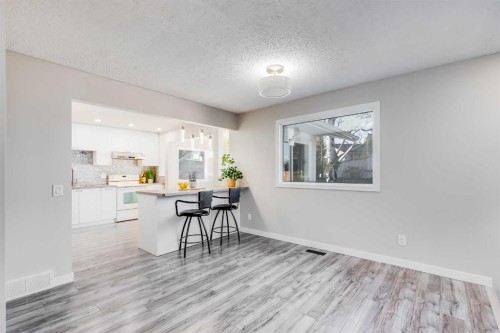 3394 Breton Close Nw, Calgary, AB - Indoor