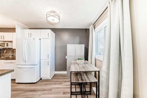 1013 Marcombe Crescent Ne, Calgary, AB - Indoor Photo Showing Other Room