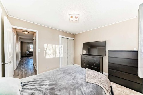 1013 Marcombe Crescent Ne, Calgary, AB - Indoor Photo Showing Bedroom