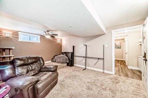 1013 Marcombe Crescent Ne, Calgary, AB - Indoor
